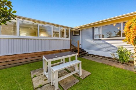 Photo of property in 53b Springs Road, Parakai, 0830