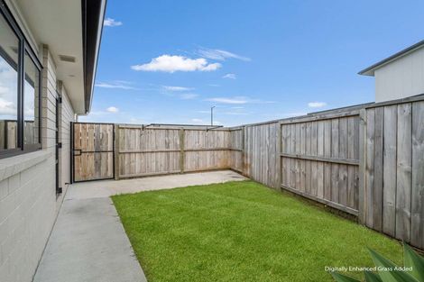 Photo of property in 13 Olney Court, One Tree Point, 0118