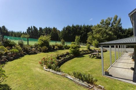 Photo of property in 23 Halfway Bush Road, Halfway Bush, Dunedin, 9076