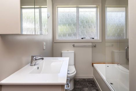 Photo of property in 50 Jennifer Street, Bryndwr, Christchurch, 8053