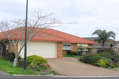 Photo of property in 3 Annagary Rise, Dannemora, Auckland, 2016