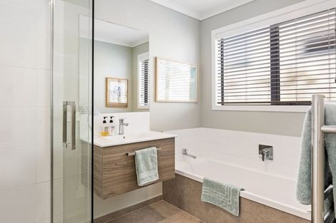 Photo of property in 46 Arabella Lane, Snells Beach, 0920