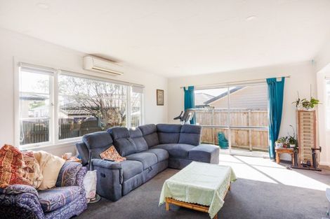 Photo of property in 24 Leeds Street, Milson, Palmerston North, 4414
