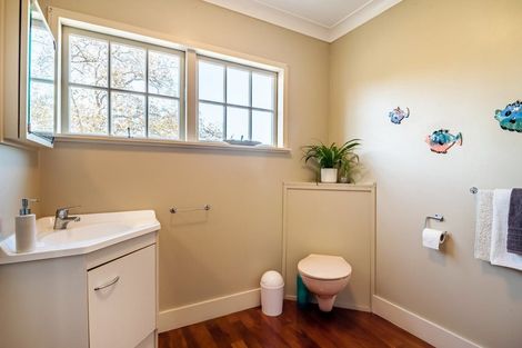 Photo of property in 10a Cassino Street, Bayswater, Auckland, 0622