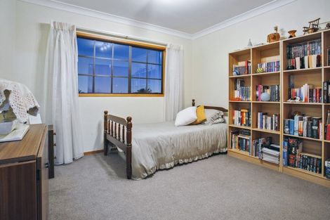 Photo of property in 9 Bannings Way, Hobsonville, Auckland, 0618
