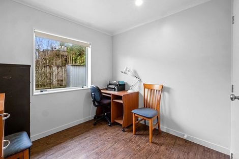 Photo of property in 24 Moulton Street, Moturoa, New Plymouth, 4310