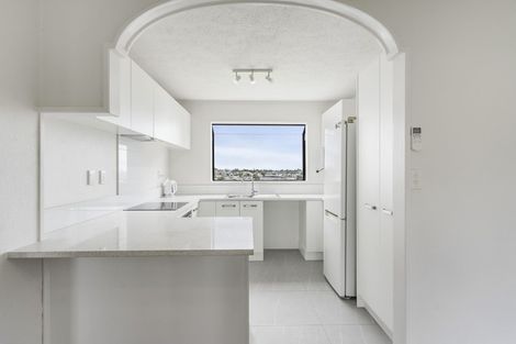 Photo of property in 23 Crail Court, Totara Heights, Auckland, 2105