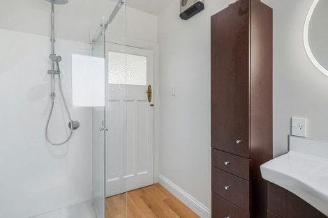 Photo of property in 1/1004 Colombo Street, St Albans, Christchurch, 8014