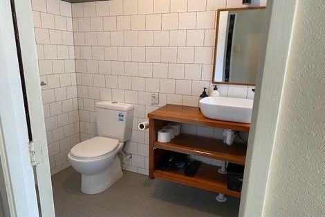 Photo of property in 91 Awanui Street, Merrilands, New Plymouth, 4312