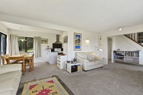 Photo of property in 2 Paulownia Place, Totara Heights, Auckland, 2105