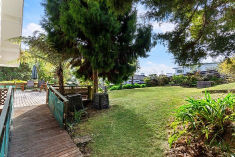 Photo of property in 257 East Coast Road, Mairangi Bay, Auckland, 0630