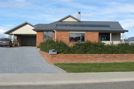 Photo of property in 4 Anderson Place, Te Anau, 9600