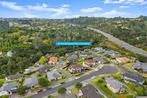 Photo of property in 92 George Deane Place, Greenhithe, Auckland, 0632
