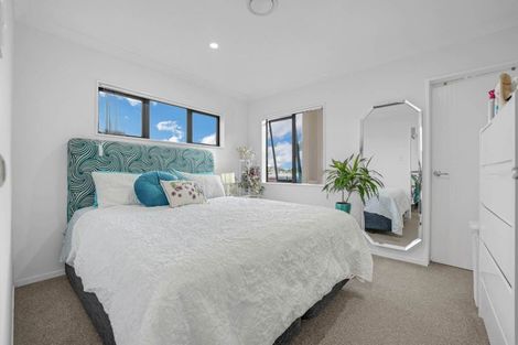 Photo of property in 39c Overton Road, Papatoetoe, Auckland, 2025