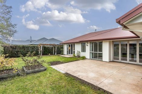 Photo of property in 54 Pentecost Road, Rangiora, 7400