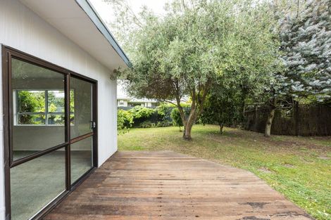 Photo of property in 6 Mangarau Crescent, Havelock North, 4130