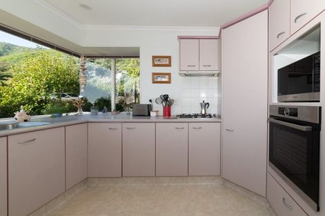 Photo of property in 54 Huia Street, Waikanae, 5036