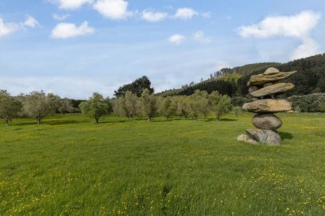 Photo of property in 86 Emerald Glen Road, Paekakariki, 5032