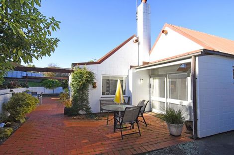 Photo of property in 17 Queen Alexandra Street, Lansdowne, Masterton, 5810