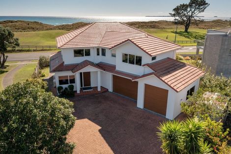 Photo of property in 12 Santa Fe Key, Papamoa Beach, Papamoa, 3118