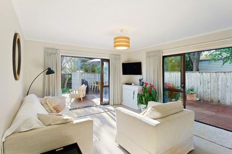 Photo of property in 27a Rauparaha Street, Waikanae Beach, Waikanae, 5036