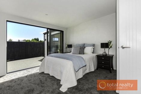 Photo of property in 3 Dennis Lane, Halswell, Christchurch, 8025