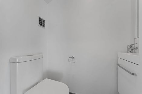 Photo of property in 7 Eileen Newey Place, Henderson, Auckland, 0612