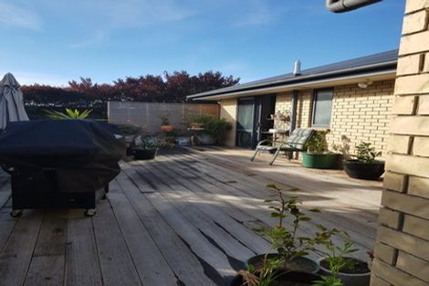 Photo of property in 43a Shortland Street, Wainoni, Christchurch, 8061