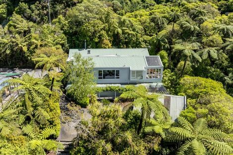 Photo of property in 102a Miromiro Road, Normandale, Lower Hutt, 5010