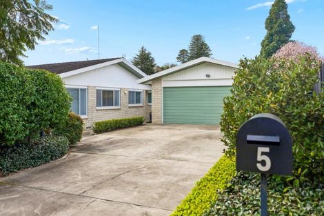 Photo of property in 5 Parkvale Road, Otumoetai, Tauranga, 3110