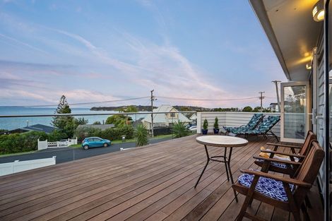 Photo of property in 4 Melandra Road, Stanmore Bay, Whangaparaoa, 0932