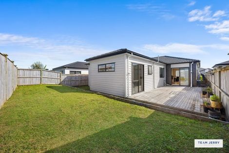 Photo of property in 25 Perkins Street, Papakura, 2110