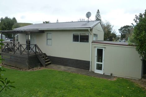 Photo of property in 21 Purata Place, Mangere Bridge, Auckland, 2022