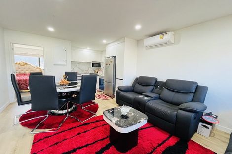 Photo of property in 2/19 Calvert Avenue, Mangere East, Auckland, 2024