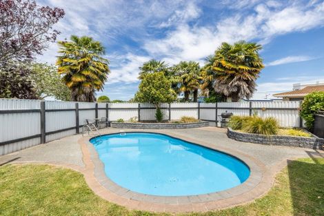 Photo of property in 5 Cormack Place, Greenmeadows, Napier, 4112