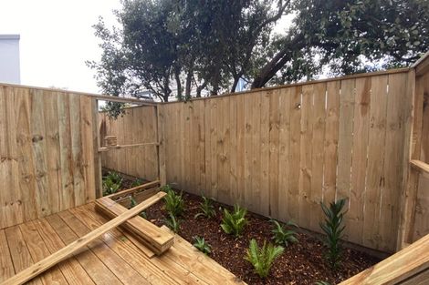 Photo of property in 6/2 Moor Avenue, Te Atatu Peninsula, Auckland, 0610