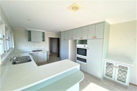 Photo of property in 25 Hinewa Road, Otumoetai, Tauranga, 3110