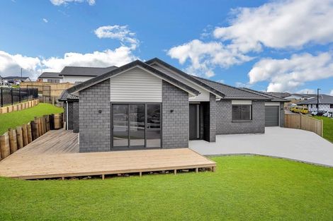 Photo of property in 15 Piedmonte Avenue, Pokeno, 2402