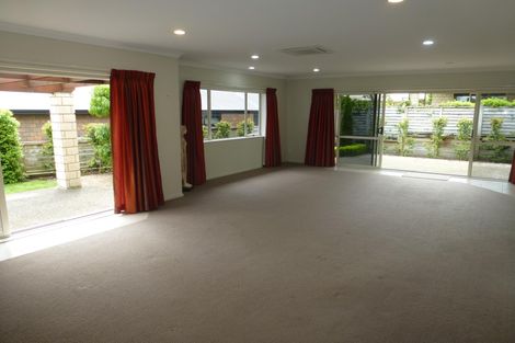 Photo of property in 8a Holmwood Park Drive, Morrinsville, 3300