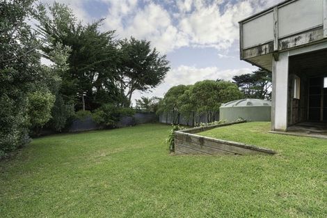 Photo of property in 129 Park Avenue, Waitarere Beach, Levin, 5510