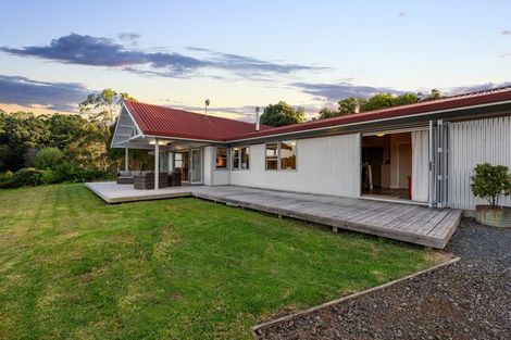 Photo of property in 35 Lloyd Drive, Wainui, Silverdale, 0994