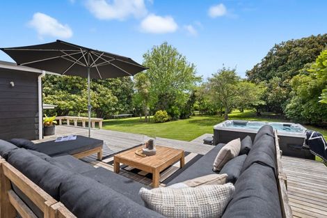 Photo of property in 327 Point Wells Road, Point Wells, Warkworth, 0986