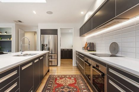 Photo of property in 10 Penhelig Place, Burnside, Christchurch, 8053