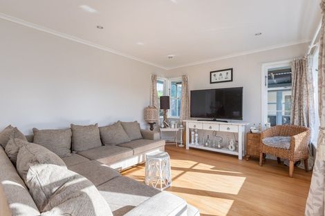 Photo of property in 18a Norfolk Drive, Mangawhai Heads, Mangawhai, 0505