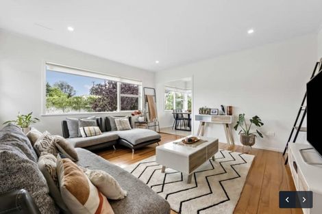 Photo of property in 41 Farquhar Road, Glendene, Auckland, 0602