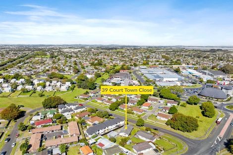 Photo of property in 39 Court Town Close, Mangere, Auckland, 2022