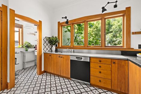 Photo of property in 29 Breadalbane Road, Havelock North, 4130