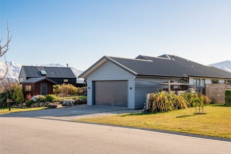 Photo of property in 59 Minaret Ridge, Wanaka, 9305