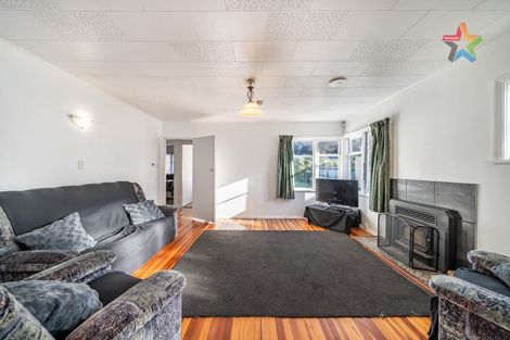 Photo of property in 28 Totara Street, Wainuiomata, Lower Hutt, 5014
