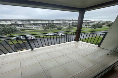 Photo of property in 4/36 Opito Way, East Tamaki, Auckland, 2013